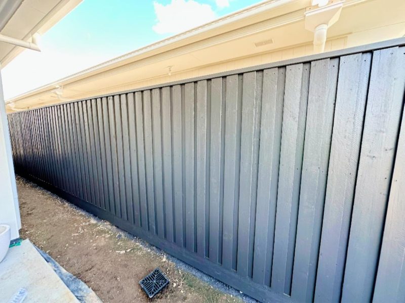 Fence Painting in Bundaberg
